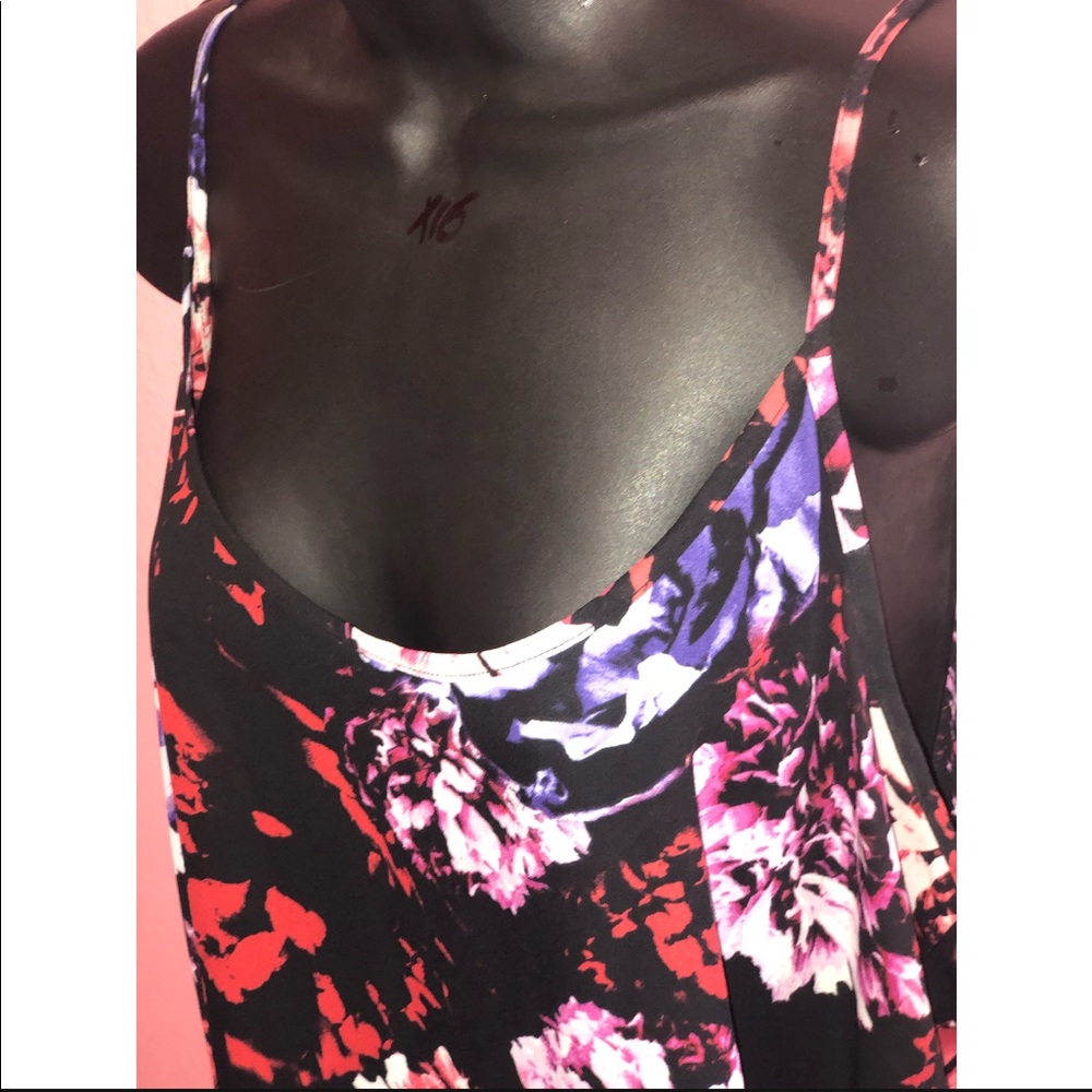Floral Top - Picture 3 of 5